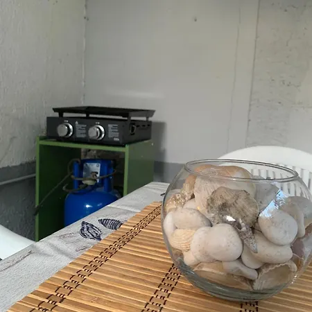 Orada-parking, Barbecue, Terrace